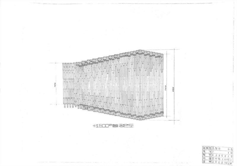 C235217_1b1_03