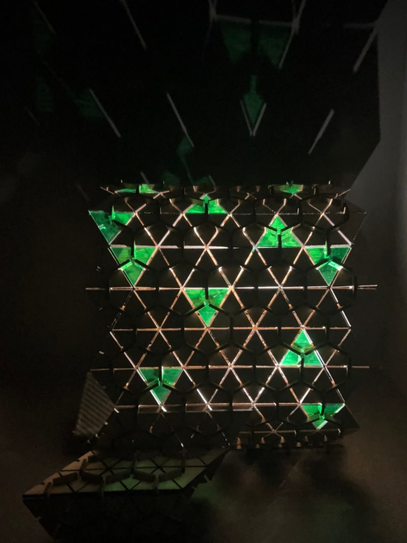C335395_1b1_4