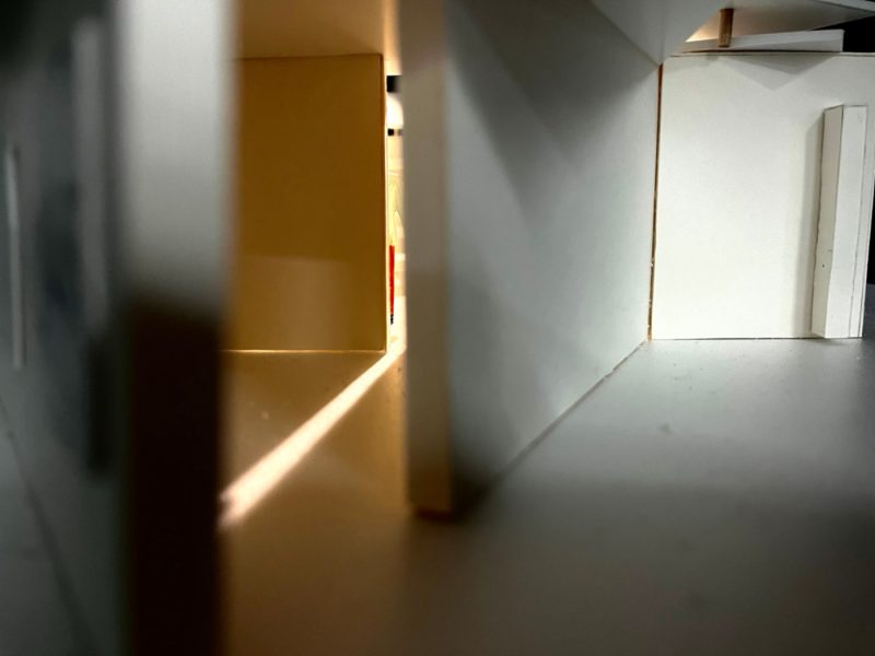 C335446_1b3_0